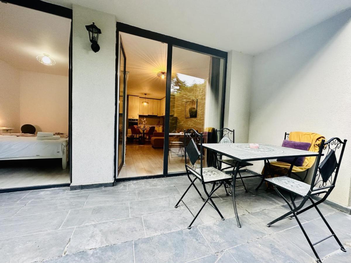 Palfi Apartment With Garden & Parking Cluj-Napoca Exterior foto